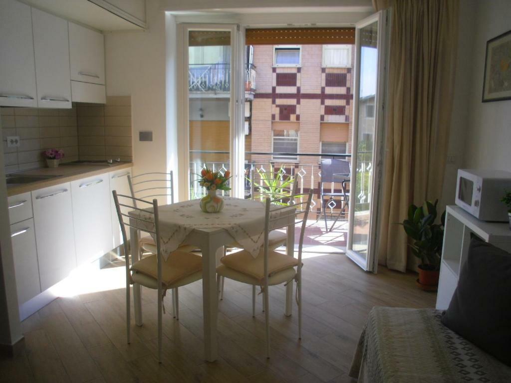Lovely Little Apartment In Via Aurelia Roma Dış mekan fotoğraf